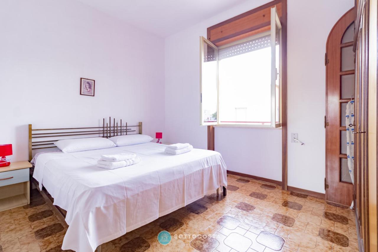 Moon & Sun Flat - Sant'Isidoro Apartment Sant Isidoro  Luaran gambar