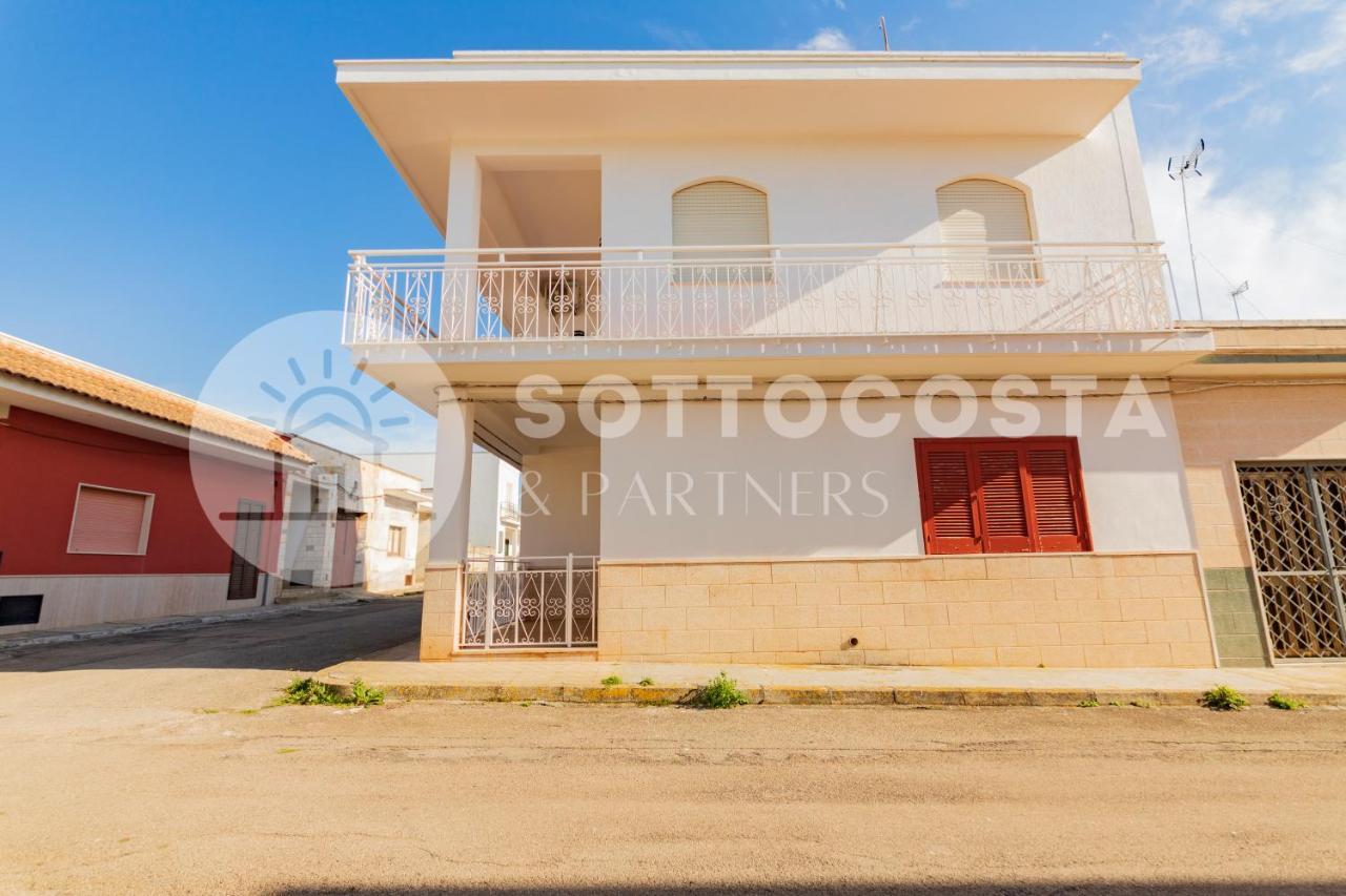 Moon & Sun Flat - Sant'Isidoro Apartment Sant Isidoro  Luaran gambar