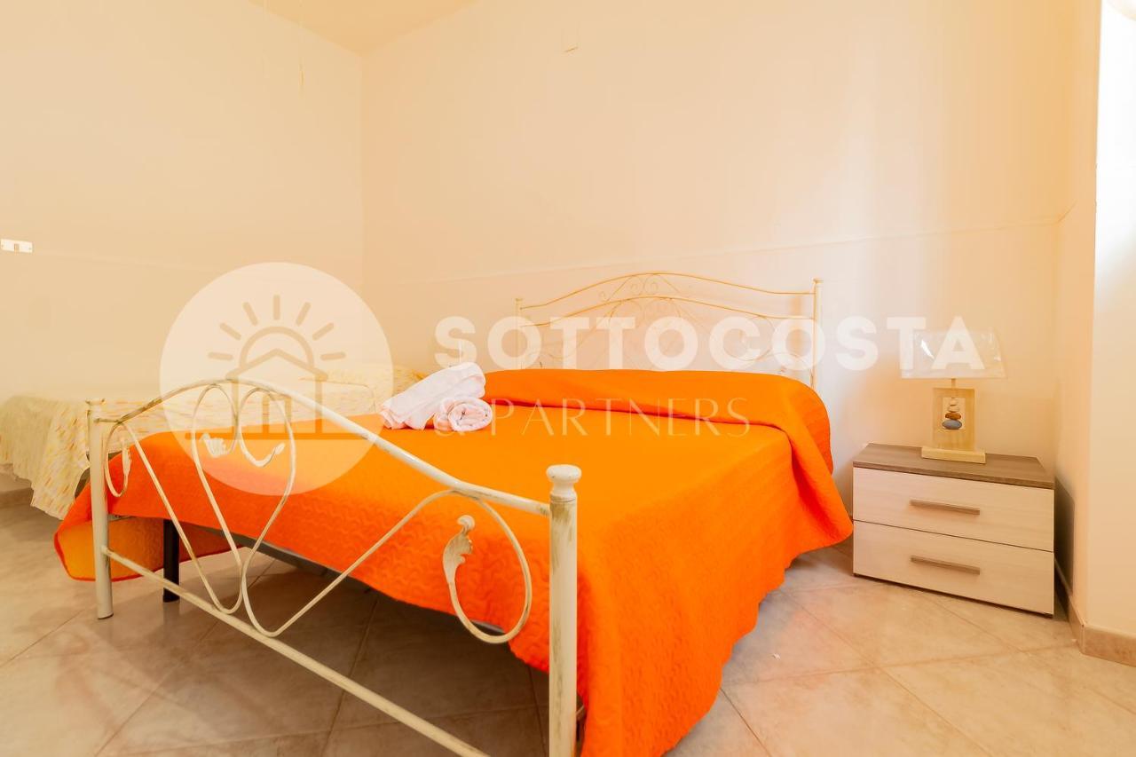 Moon & Sun Flat - Sant'Isidoro Apartment Sant Isidoro  Luaran gambar