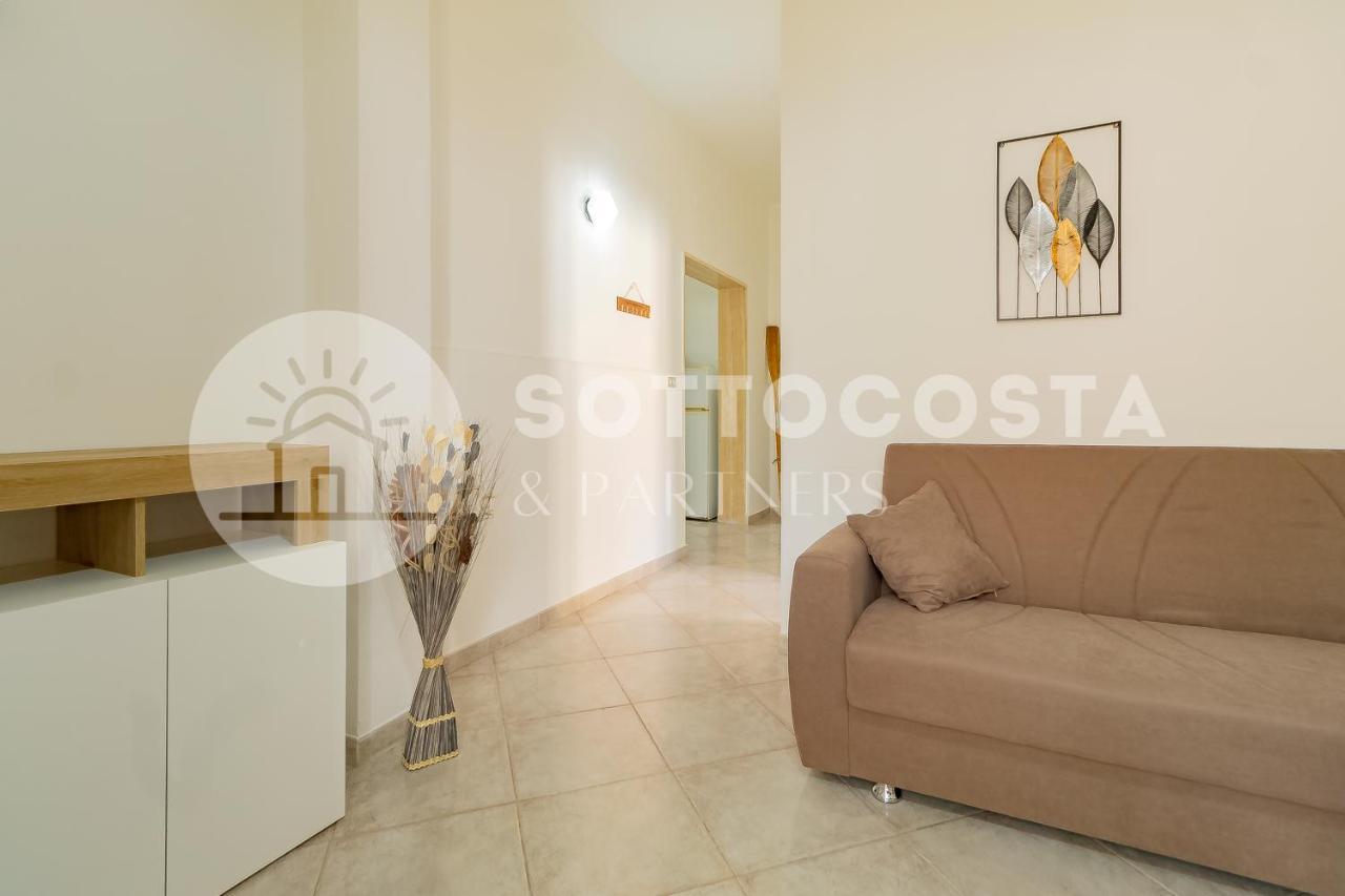 Moon & Sun Flat - Sant'Isidoro Apartment Sant Isidoro  Luaran gambar